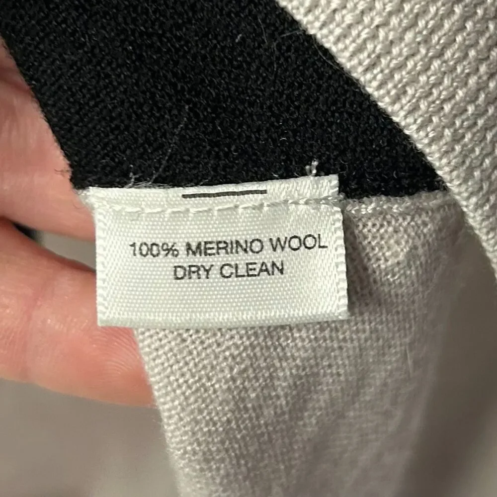 Lord & Taylor 100% Merino Wool Black White Colorblock Sweater Medium